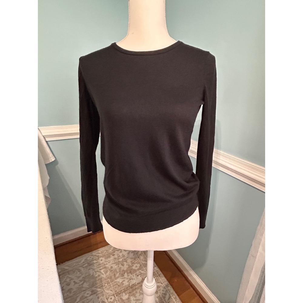 Banana Republic Silk Cashmere Crewneck Sweater Black XS Long Sleeve quiet luxury
